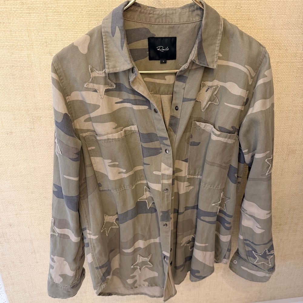 Rails Camouflage Shirt with Star Details